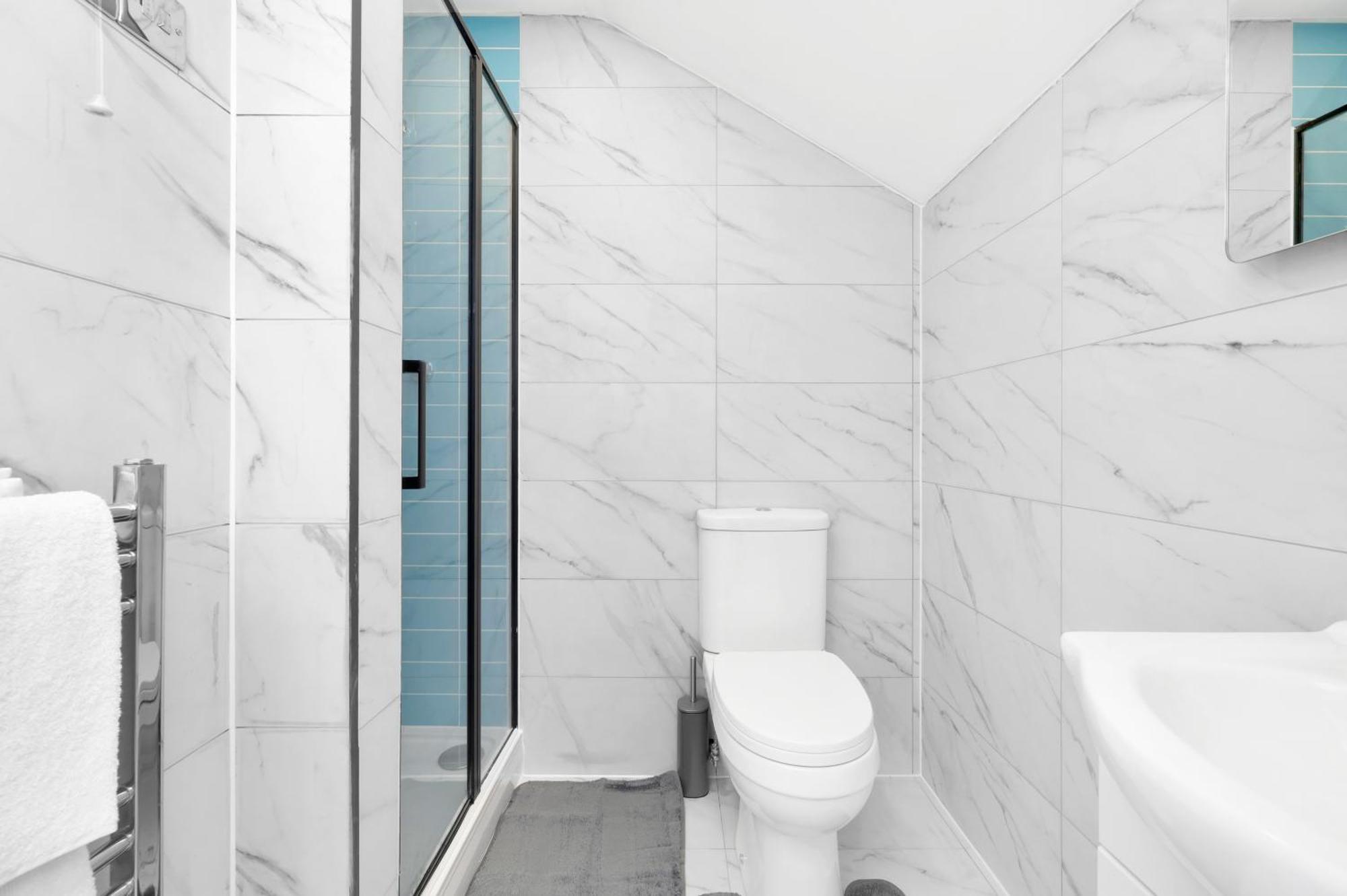 Waterside 4 Bed Apartment Londres Exterior foto