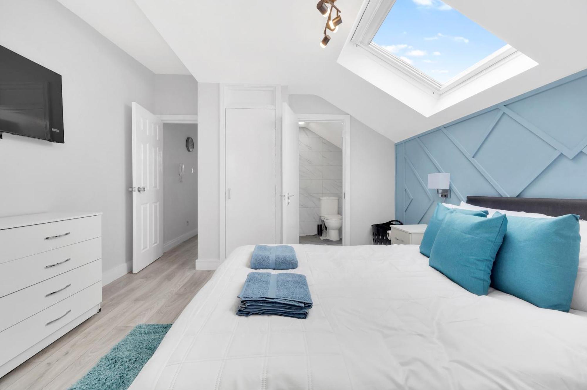 Waterside 4 Bed Apartment Londres Exterior foto