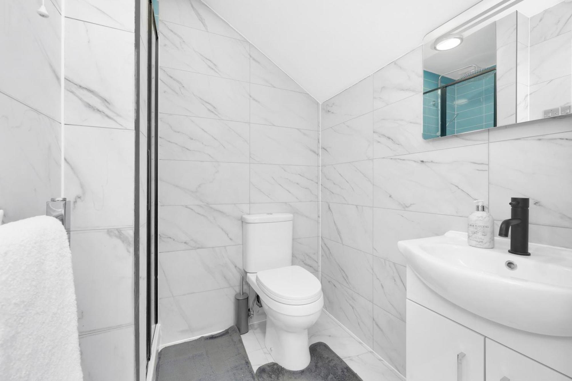 Waterside 4 Bed Apartment Londres Exterior foto